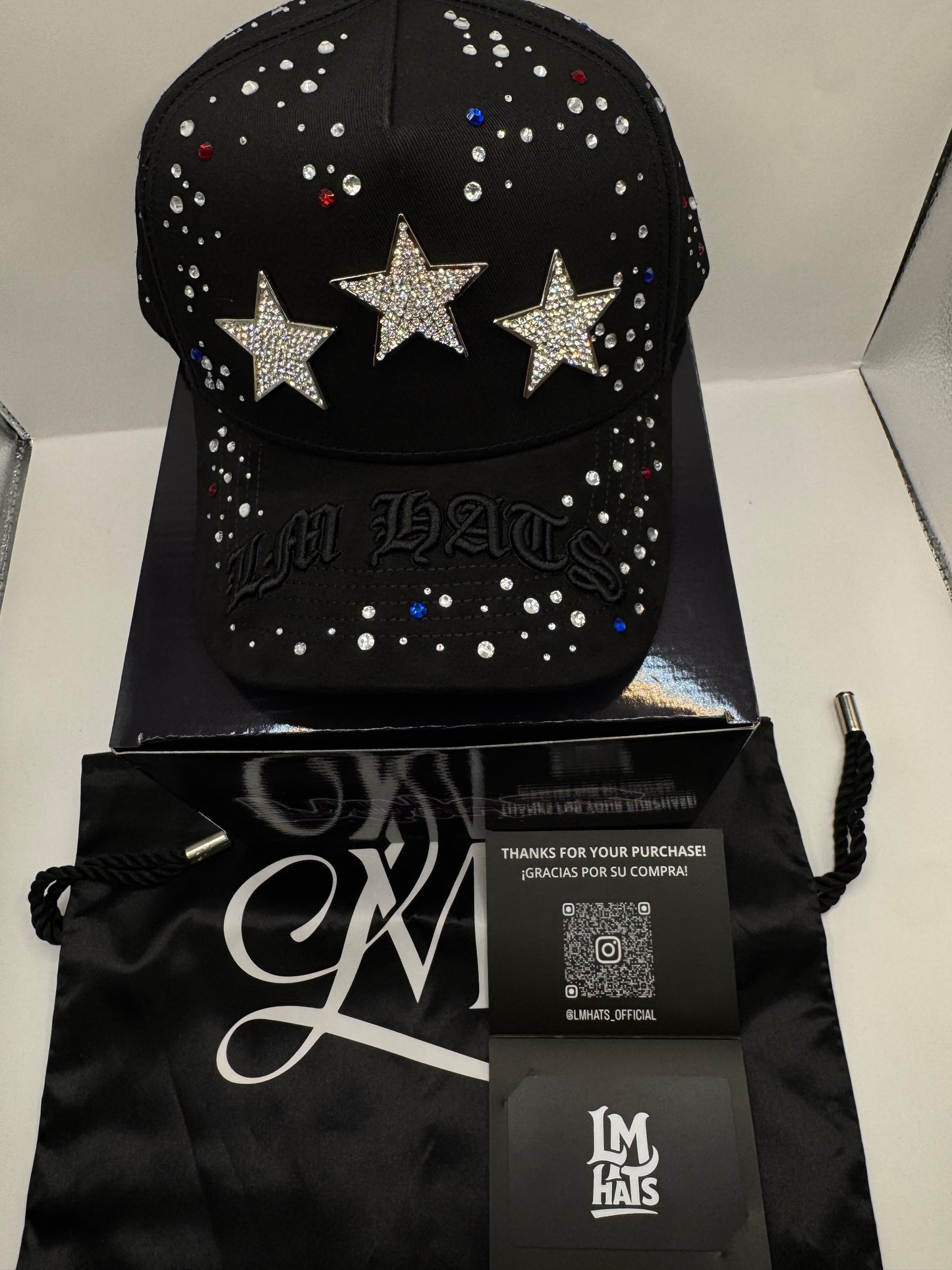 3 star cristales hats