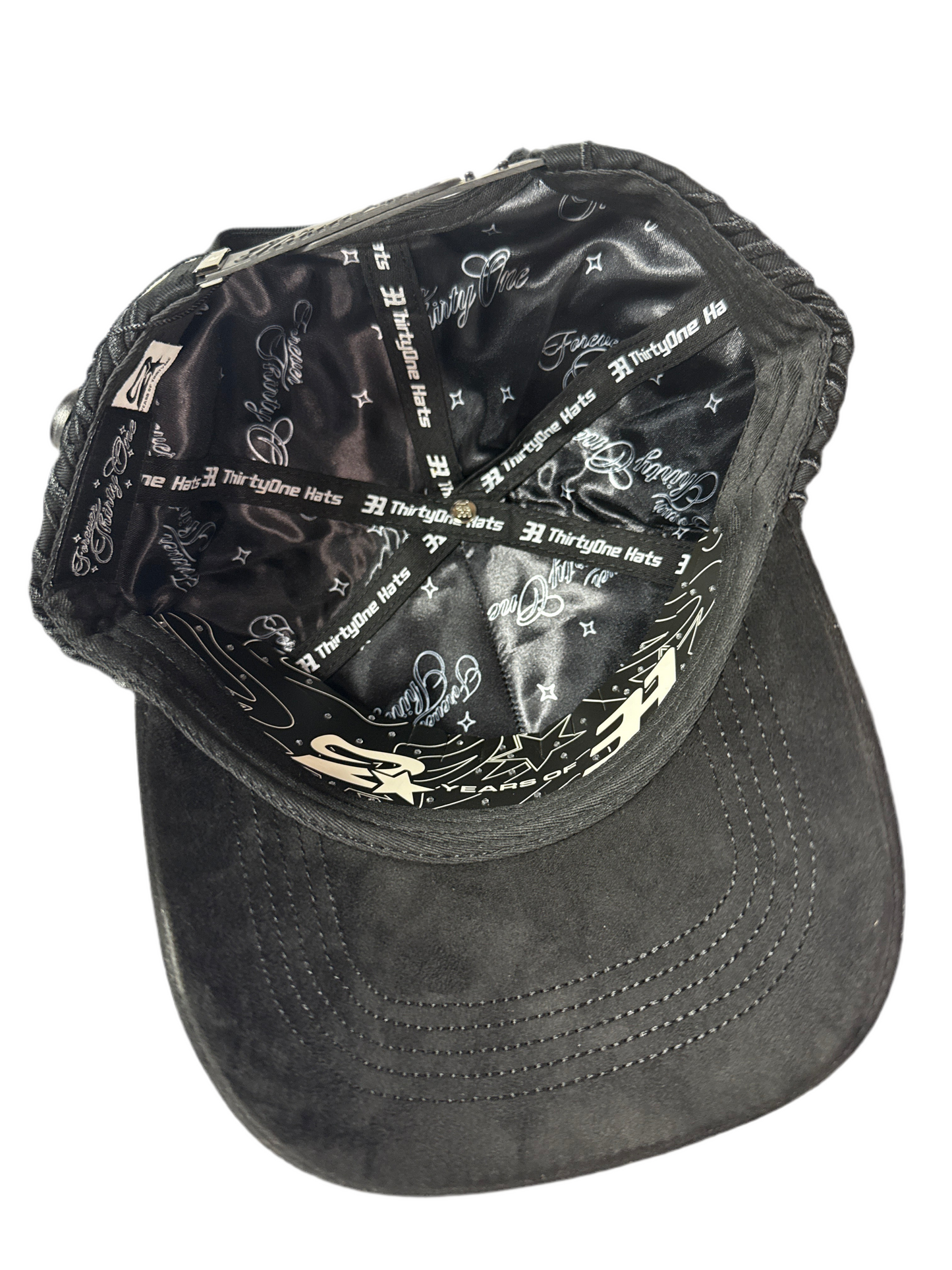 31 Forever Black