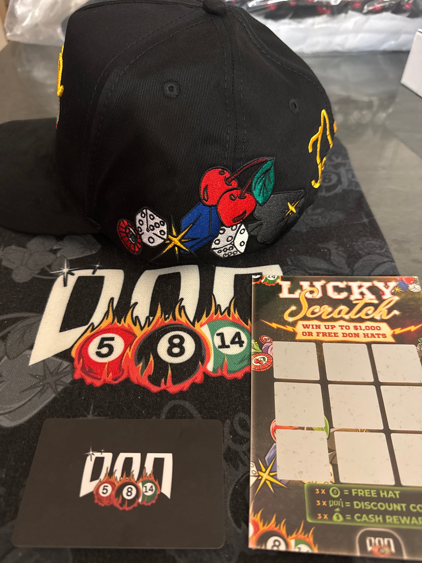 Casino Don hats