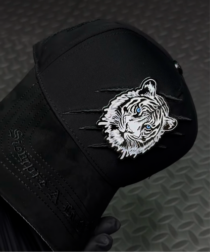 Tigre black hats