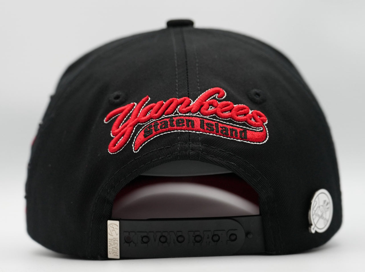 Ny red Kevin hats